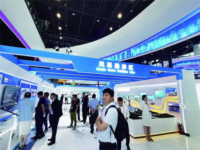 ImageFetcher (1).jpg